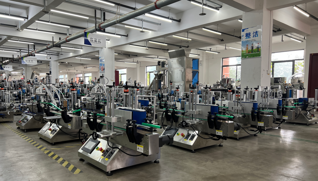 德仕達(dá)灌裝機(jī)貼標(biāo)機(jī)源頭廠家